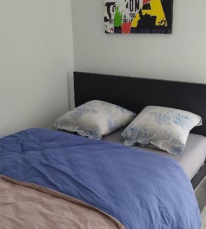 Studio Cosi Idealement Place Au Coeur De Ville Μπουρζ Εξωτερικό φωτογραφία