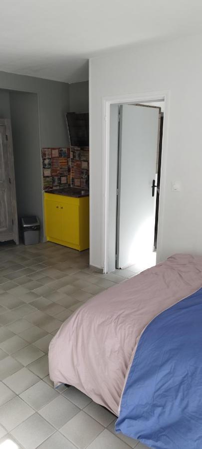 Studio Cosi Idealement Place Au Coeur De Ville Μπουρζ Εξωτερικό φωτογραφία